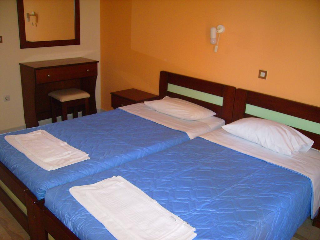 Aggelos Family Hotel Moraitika Eksteriør billede
