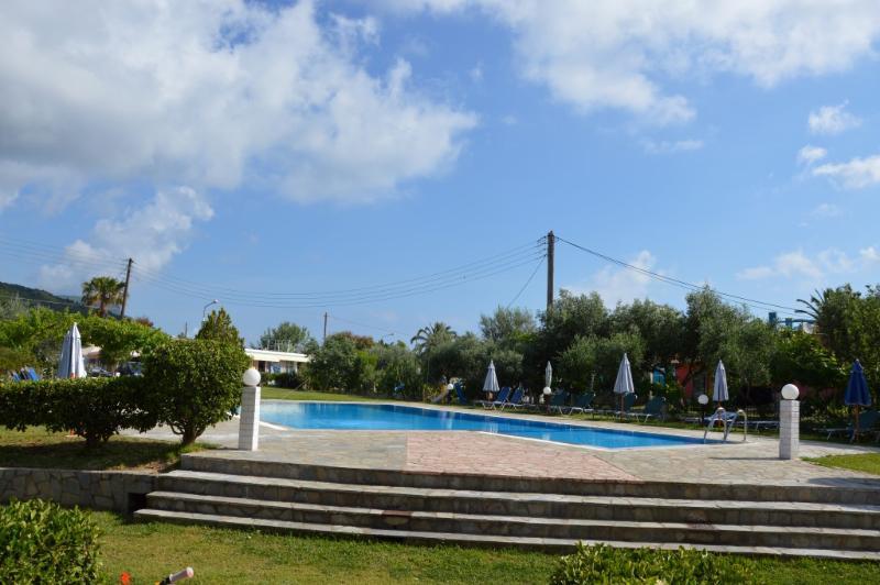 Aggelos Family Hotel Moraitika Eksteriør billede